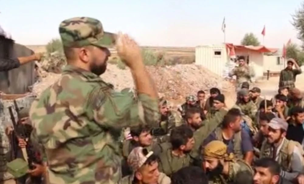 Suriye Milli Ordusu'ndan yeni grup Tel Abyad'a vardı